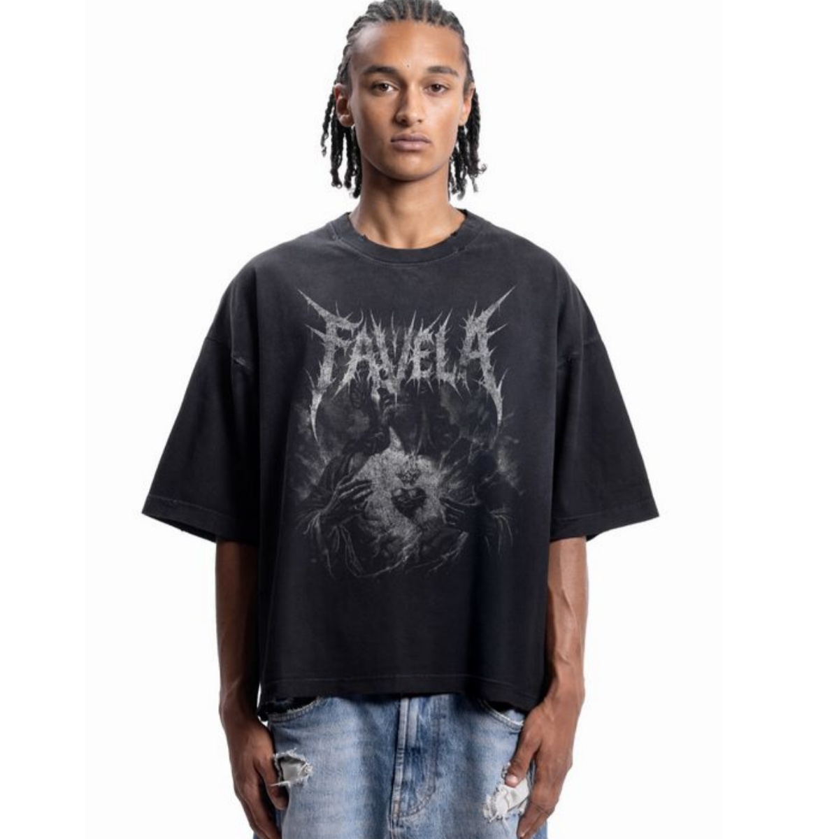 Sacred Heart Metal Font Street - Streetwear Brand Fonts incelemesi ve fiyatı